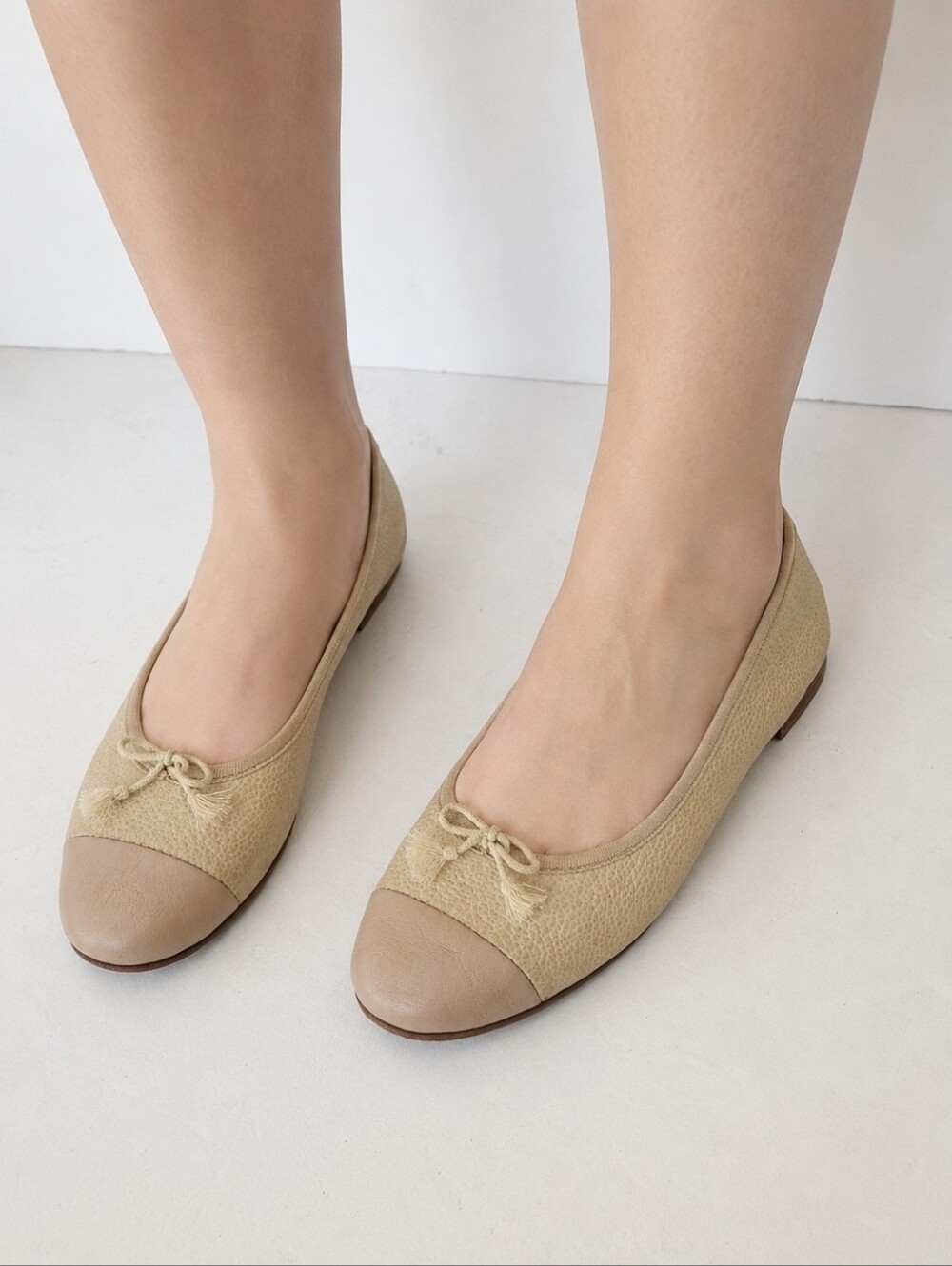 Repetto Paris Flora Beige Women's Ballet Flats with Cap Toe Size 38
